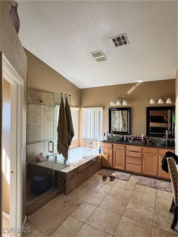 813 White Falcon Street, Las Vegas, NV 89144