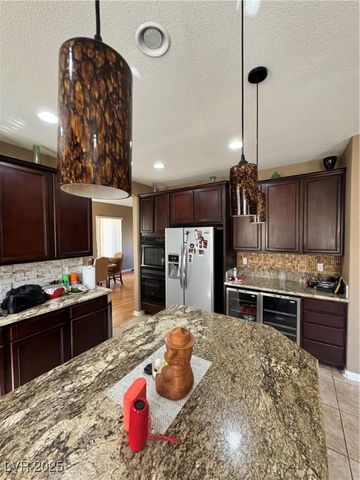 813 White Falcon Street, Las Vegas, NV 89144