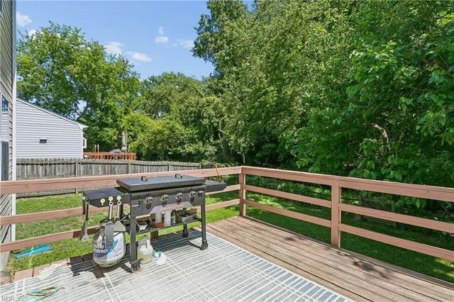 307 Nelson PW, Hampton, VA 23669