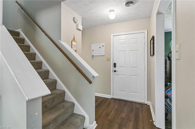 307 Nelson PW, Hampton, VA 23669