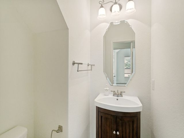 3525 Dripping Springs Drive, Plano, TX 75025