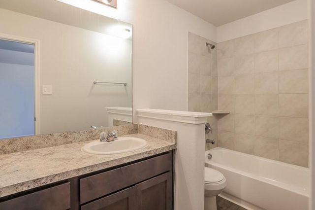 21622 Mamba Way, Houston, TX 77073