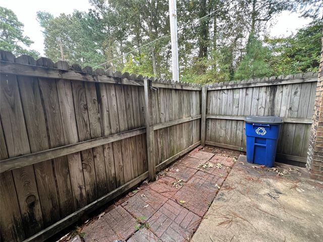 5454 Financial Plaza 4A, Shreveport, LA 71129