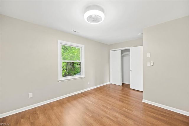 105 Ireland ST, Hampton, VA 23663