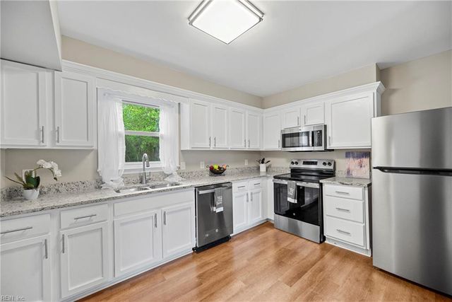 105 Ireland ST, Hampton, VA 23663