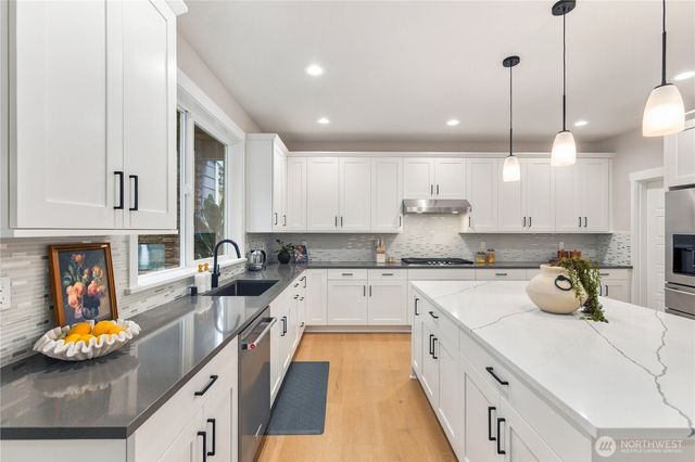 18305 Snohomish Avenue, Snohomish, WA 98296