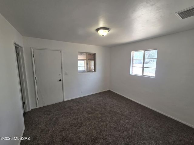 2661 N Winstel Boulevard, Tucson, AZ 85716