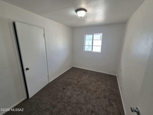 2661 N Winstel Boulevard, Tucson, AZ 85716
