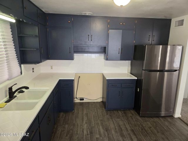 2661 N Winstel Boulevard, Tucson, AZ 85716