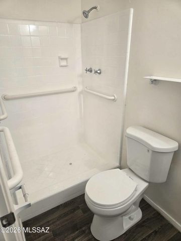 2661 N Winstel Boulevard, Tucson, AZ 85716