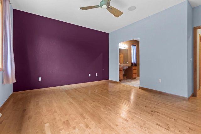 111 REGENT PLACE, Neenah, WI 54956