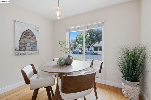 2452 Crestline, Pleasanton, CA 94566
