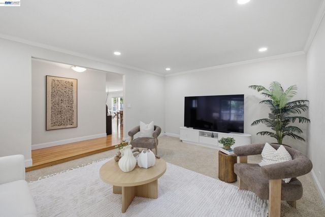 2452 Crestline, Pleasanton, CA 94566