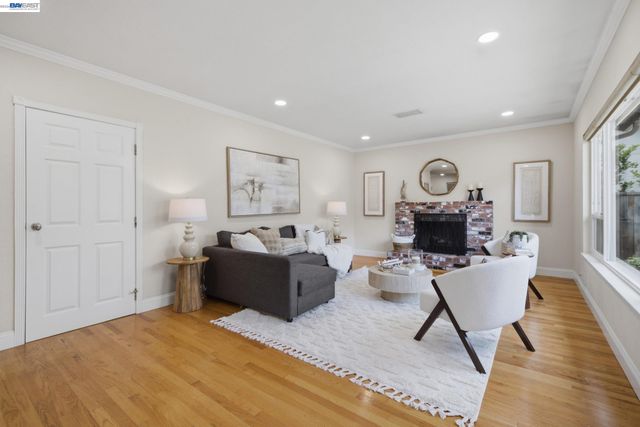 2452 Crestline, Pleasanton, CA 94566
