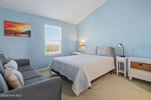 918 N New River Drive 532, Holly Ridge, NC 28445