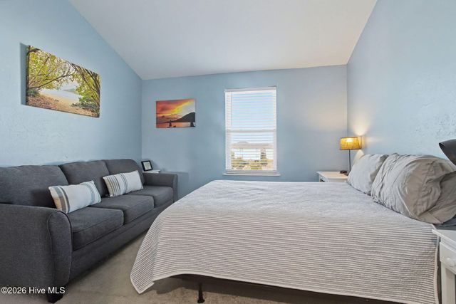 918 N New River Drive 532, Holly Ridge, NC 28445