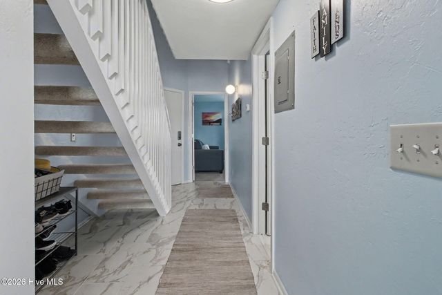 918 N New River Drive 532, Holly Ridge, NC 28445