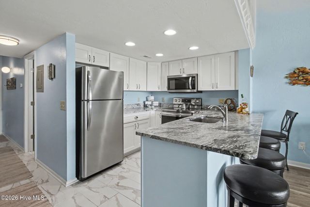 918 N New River Drive 532, Holly Ridge, NC 28445