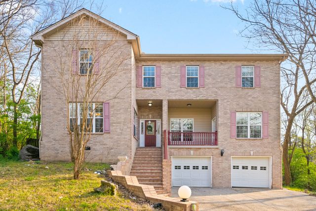 1041 Flintlock Ct, Nashville, TN 37217