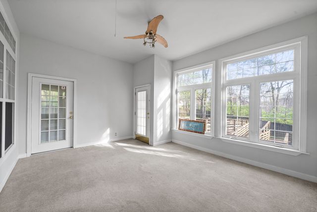 1041 Flintlock Ct, Nashville, TN 37217