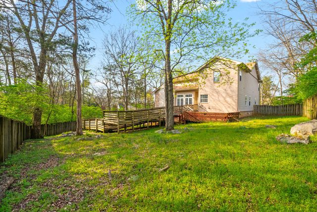 1041 Flintlock Ct, Nashville, TN 37217