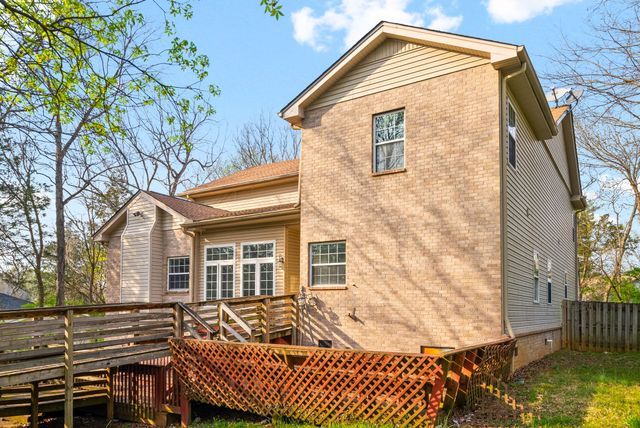 1041 Flintlock Ct, Nashville, TN 37217