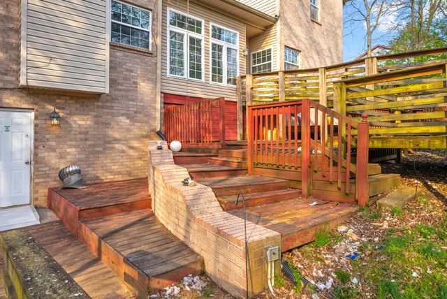1041 Flintlock Ct, Nashville, TN 37217