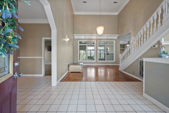 1041 Flintlock Ct, Nashville, TN 37217