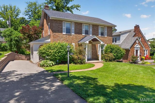 19 Hardith Hill Court, St Louis, MO 63119
