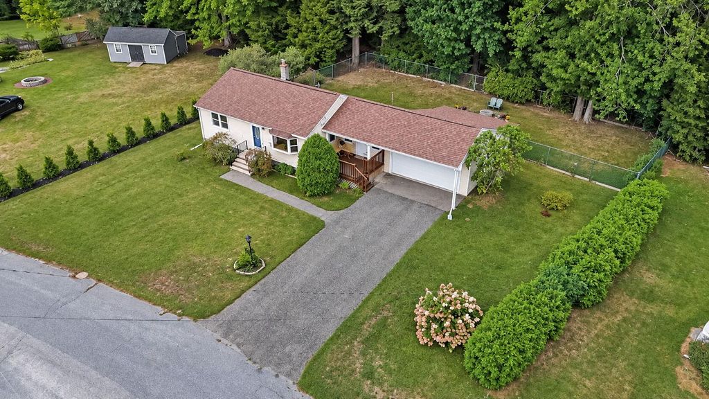 27 Finch Street, Westbrook, ME 04092 — photo 2