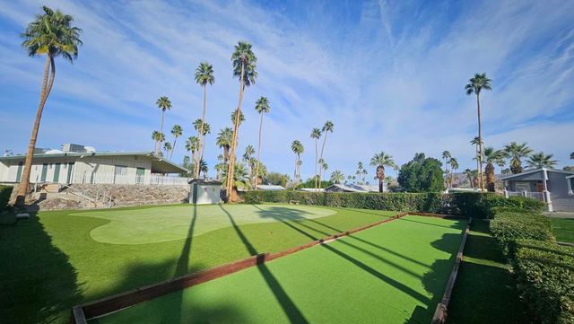 33 Diamond E Drive, Palm Desert, CA 92260