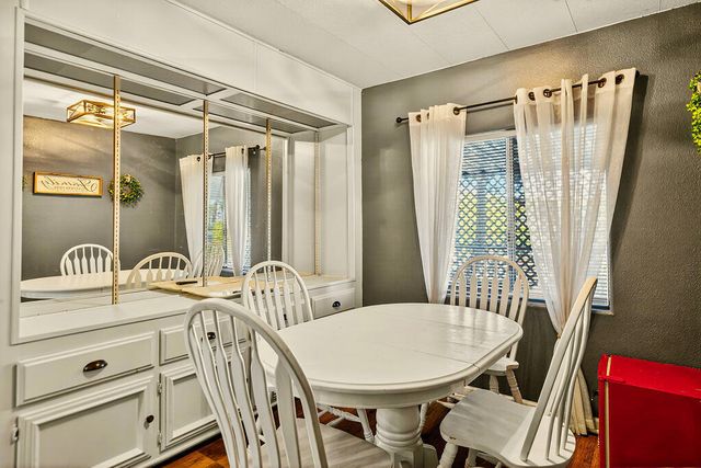 33 Diamond E Drive, Palm Desert, CA 92260