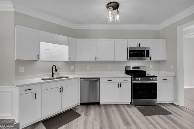 780 Bristol Way, Lithonia, GA 30058
