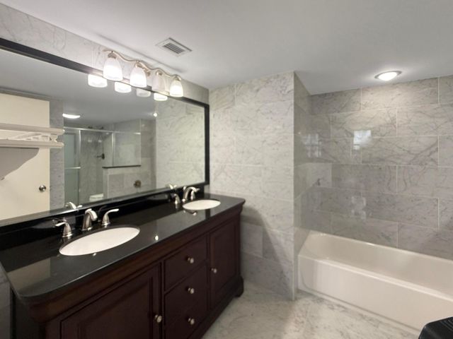 3400 N Ocean Drive 1406, Singer Island, FL 33404