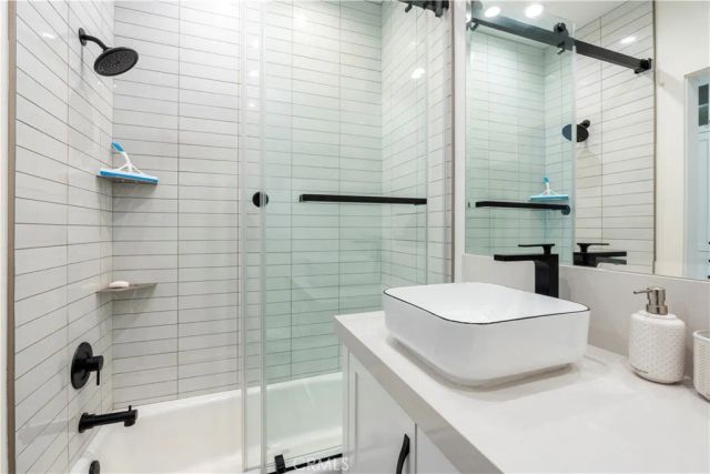 23670 Shirwaun, Apple Valley, CA 92307