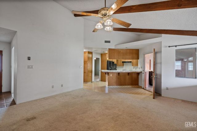 2065 Jenkins Road, Bakersfield, CA 93314