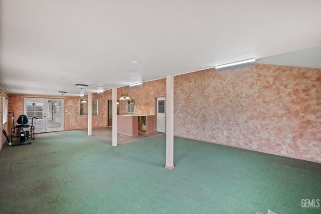 2065 Jenkins Road, Bakersfield, CA 93314