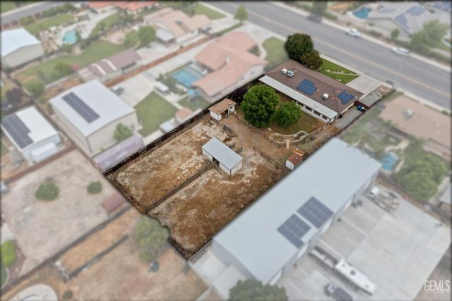 2065 Jenkins Road, Bakersfield, CA 93314