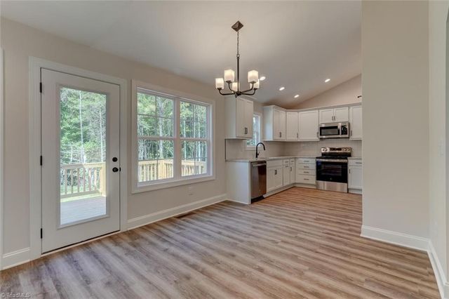 156 Lee Road, Reidsville, NC 27320