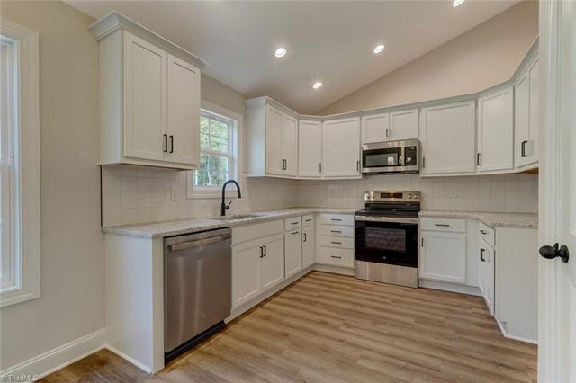 156 Lee Road, Reidsville, NC 27320
