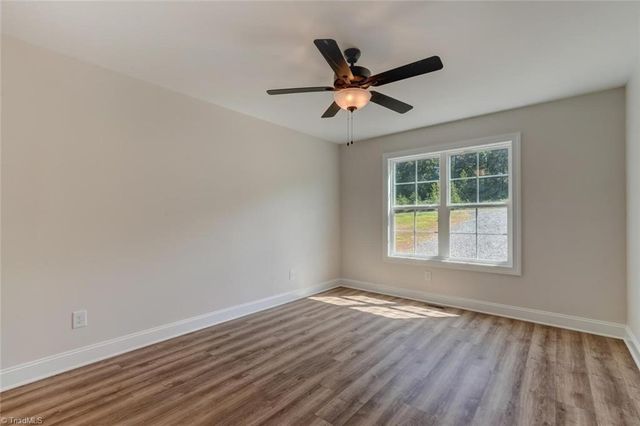 156 Lee Road, Reidsville, NC 27320