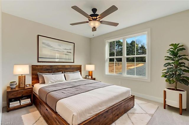 156 Lee Road, Reidsville, NC 27320