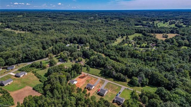 156 Lee Road, Reidsville, NC 27320
