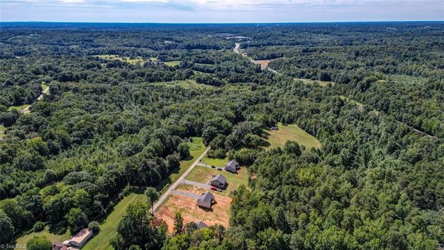 156 Lee Road, Reidsville, NC 27320
