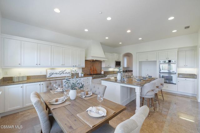 13290 Red Bird Court, Moorpark, CA 93021