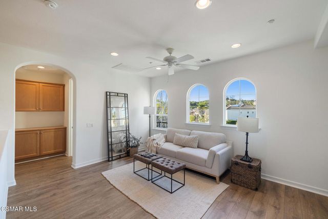 13290 Red Bird Court, Moorpark, CA 93021