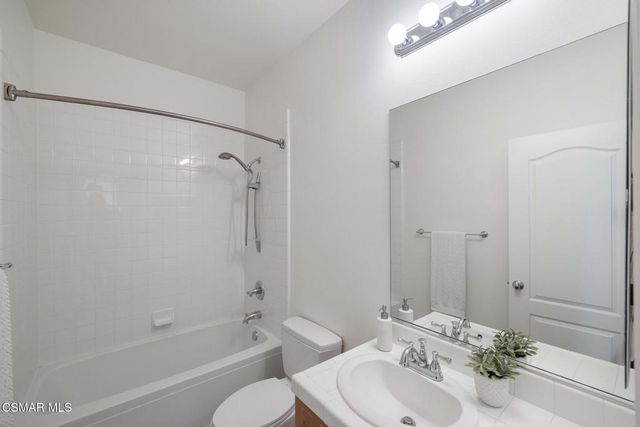 13290 Red Bird Court, Moorpark, CA 93021