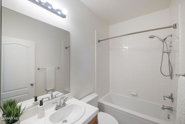 13290 Red Bird Court, Moorpark, CA 93021