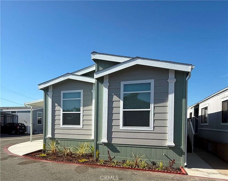 6301 Warner Avenue 93, Huntington Beach, CA 92647 — photo 3