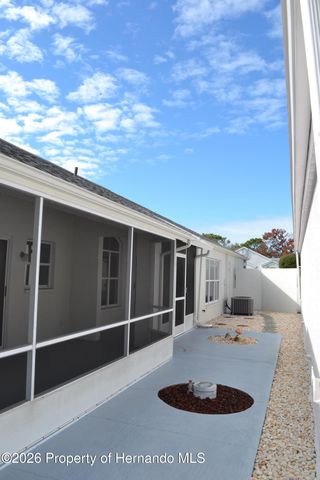 10416 Casa Grande Circle, Spring Hill, FL 34608